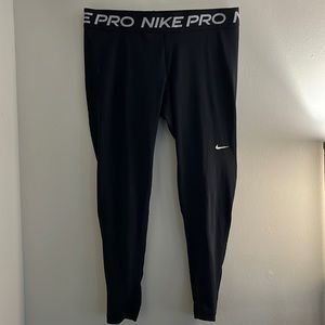 Nike Pro Leggings